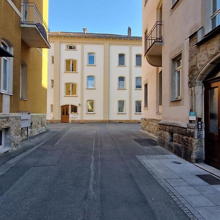 Grosse 3-Zimmer Wohnung - Zentral-Coburg - Kostenloser Parkplatz Esterno foto