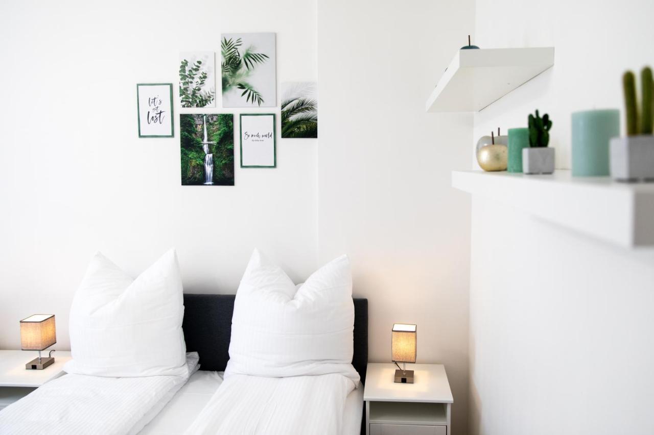 Grosse 3-Zimmer Wohnung - Zentral-Coburg - Kostenloser Parkplatz Esterno foto