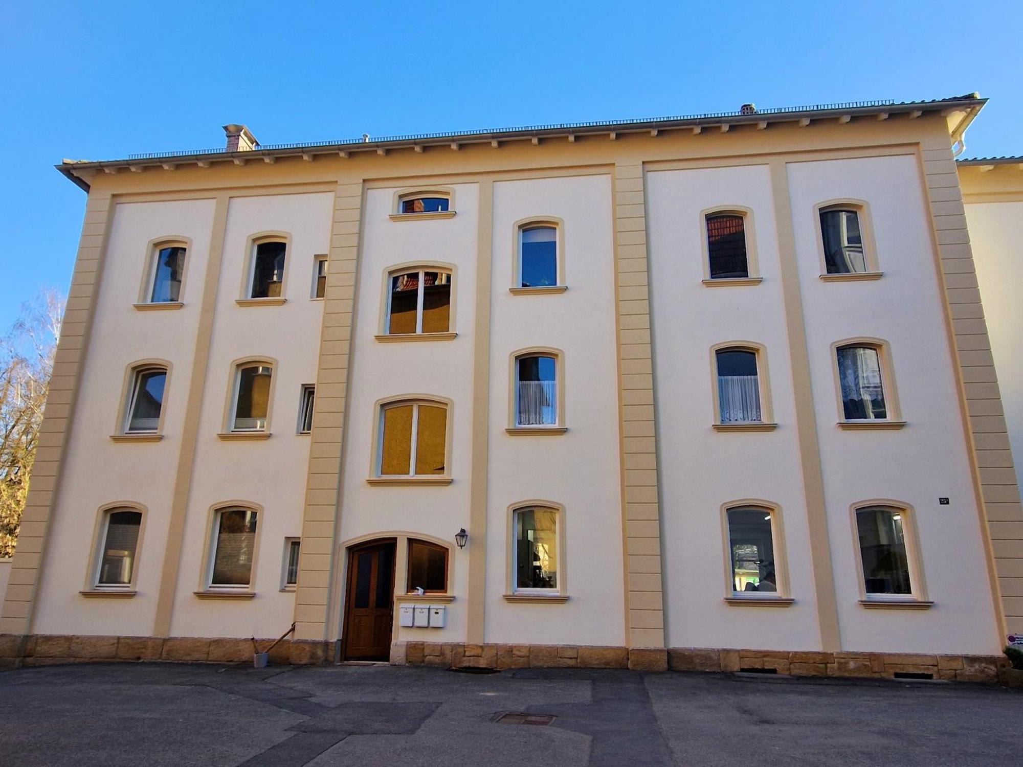 Grosse 3-Zimmer Wohnung - Zentral-Coburg - Kostenloser Parkplatz Esterno foto